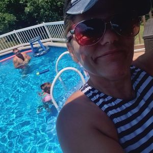 Meet your Posher, Mendy